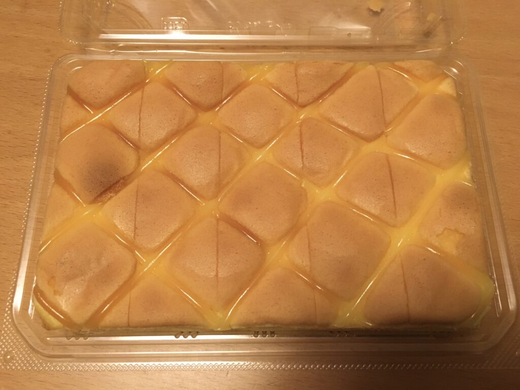 三矢本舗の幻の味ブルース・カスタード味