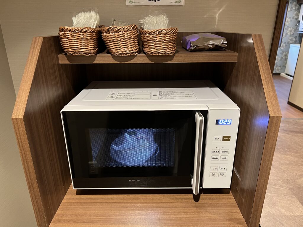 ドーミーイン池袋館内の電子レンジ