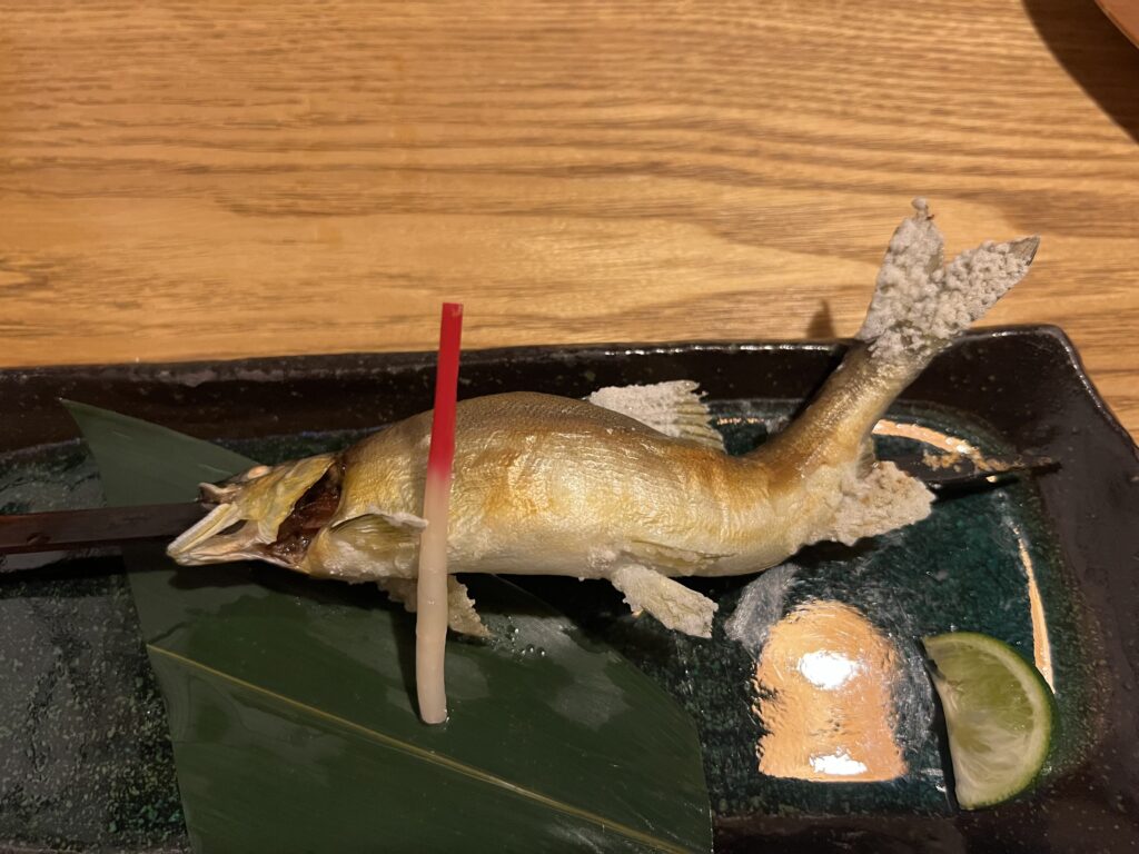 ホテル富貴の森の夕食に提供された焼き魚